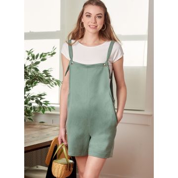 McCall's Sewing pattern 8204 Y